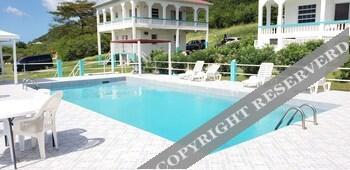 Royal Cove Hotel Jennings Екстериор снимка