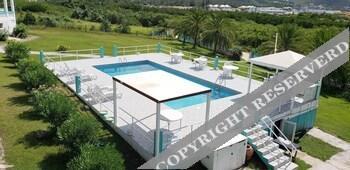 Royal Cove Hotel Jennings Екстериор снимка