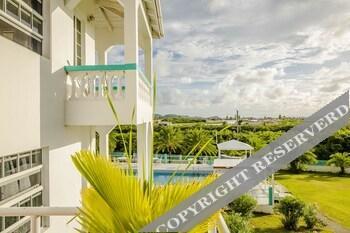 Royal Cove Hotel Jennings Екстериор снимка
